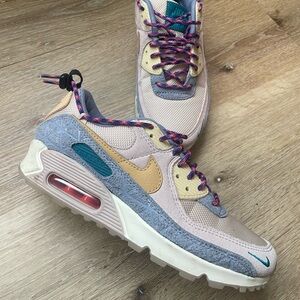 Nike Air Max Sneakers